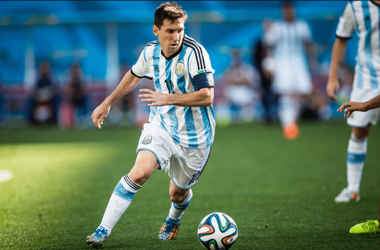 昆明日报：“苏超”最佳射手高驰是昆明理工大学2025级学生（昆明日报：“苏超”金靴高驰系昆明理工大学2025级学生）